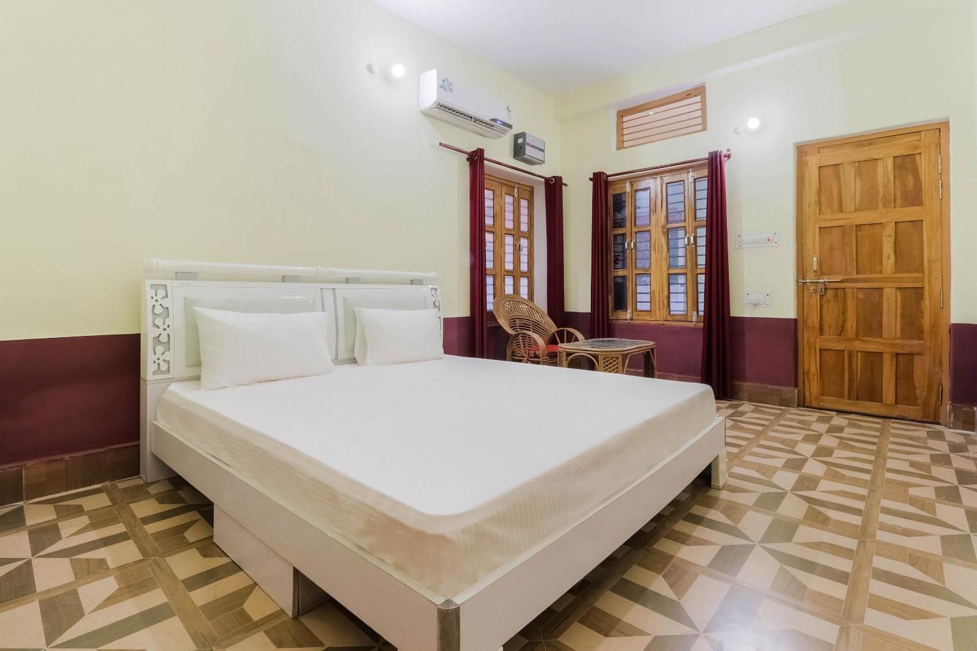 Hotel O Jyotish House Ayodhya Ngoại thất bức ảnh