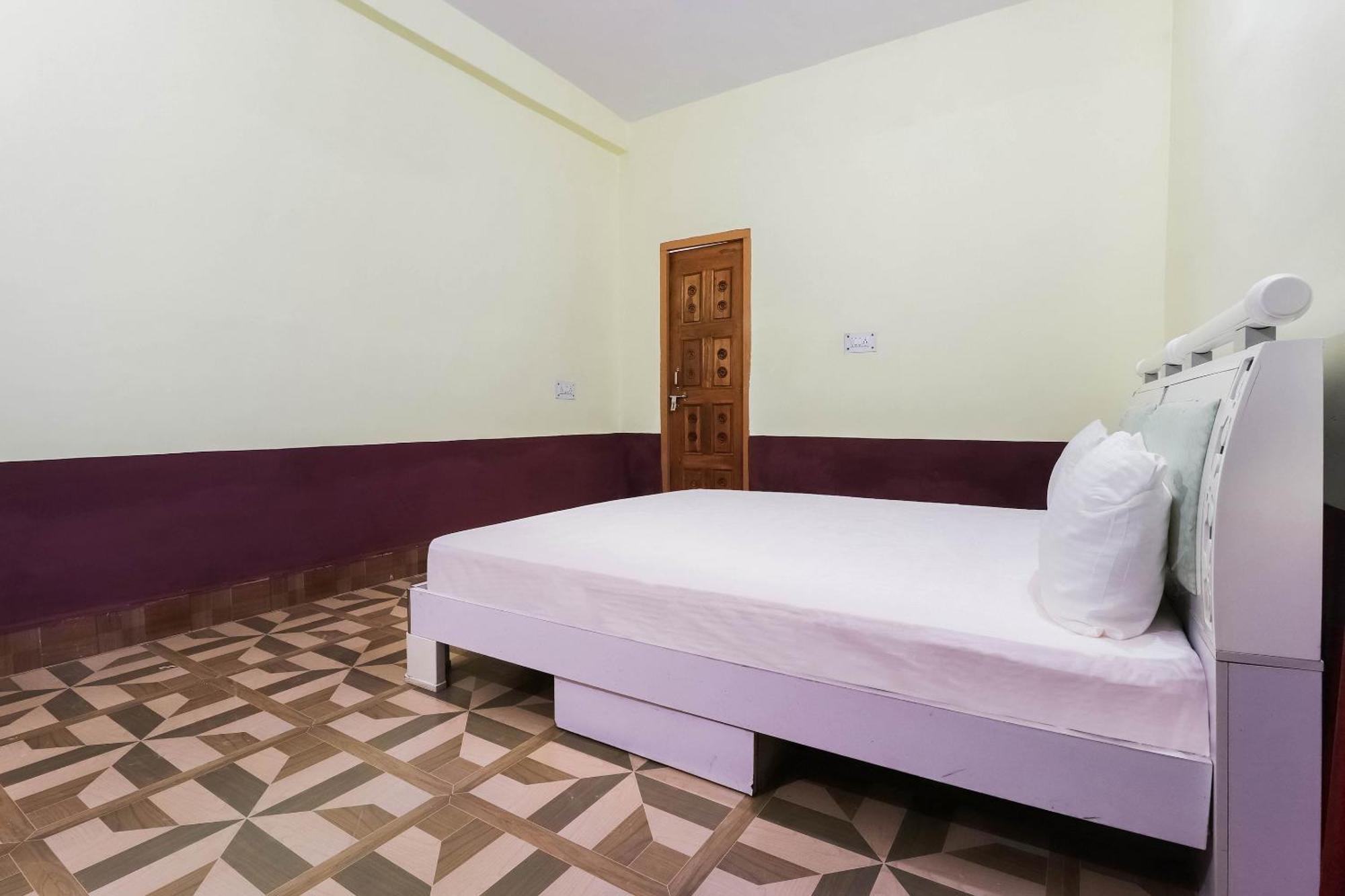 Hotel O Jyotish House Ayodhya Ngoại thất bức ảnh