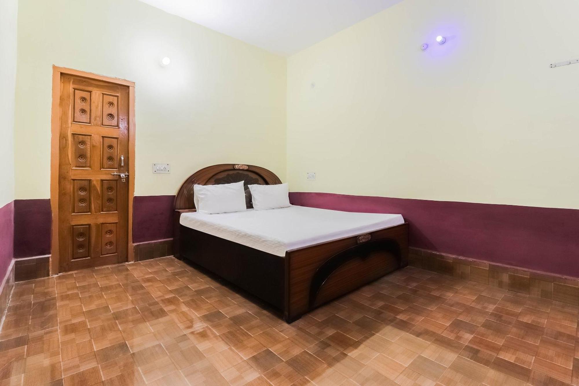 Hotel O Jyotish House Ayodhya Ngoại thất bức ảnh